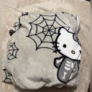 Hello kitty grey Halloween blanket new